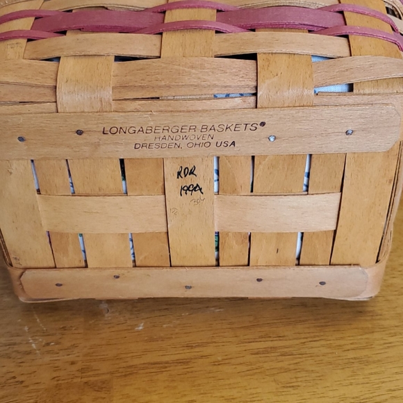 Longaberger 1994 Mothet's Day basket - Picture 5 of 13
